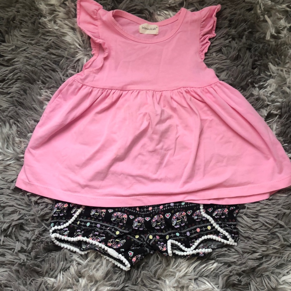 Adorable Set